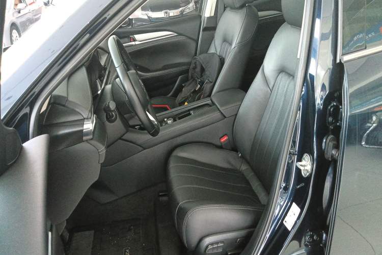 Used Mazda Atenza 2021 2.0L Blue Sky Luxury Edition Left Front Seat