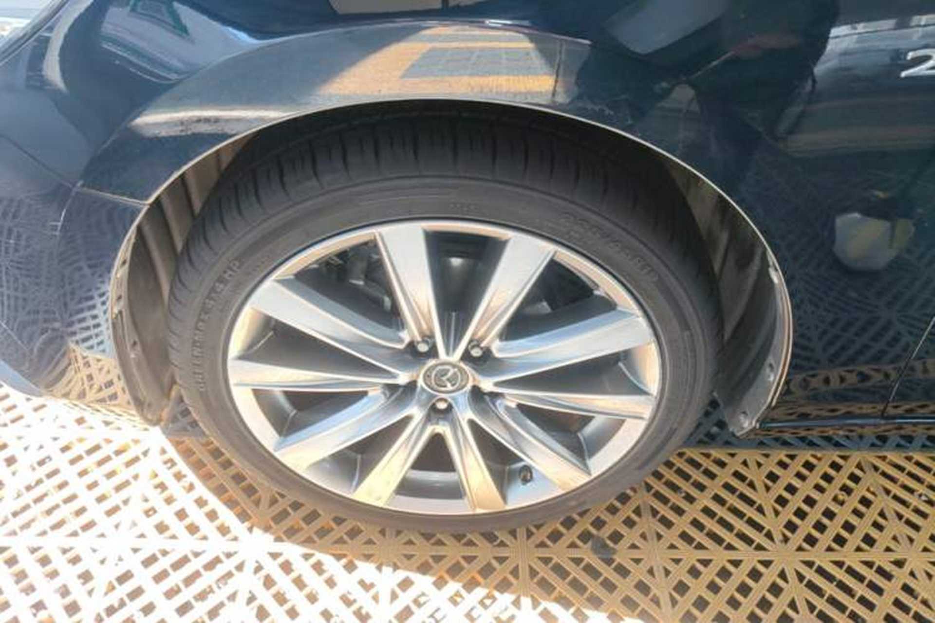 Used Mazda Atenza 2021 2.5L Blue Sky Prestige Edition Left Front Wheel Hub