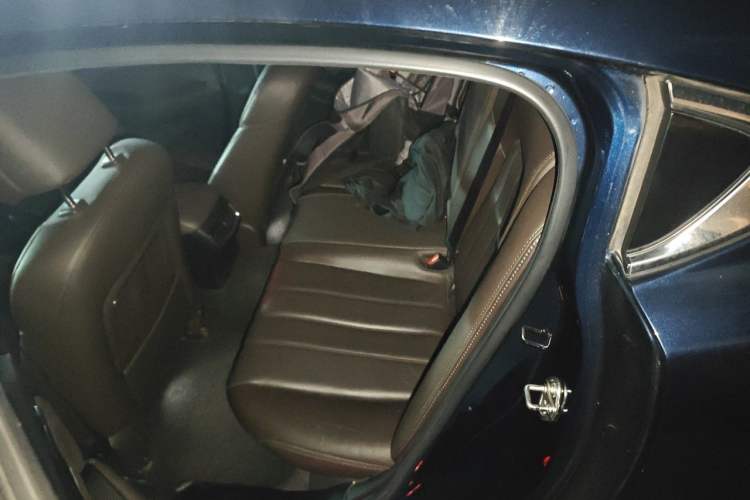 Used Mazda Atenza 2021 2.5L Blue Sky Prestige Edition Left Rear Seat