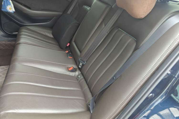 Used Mazda Atenza 2021 2.5L Blue Sky Prestige Edition Left Rear Seat