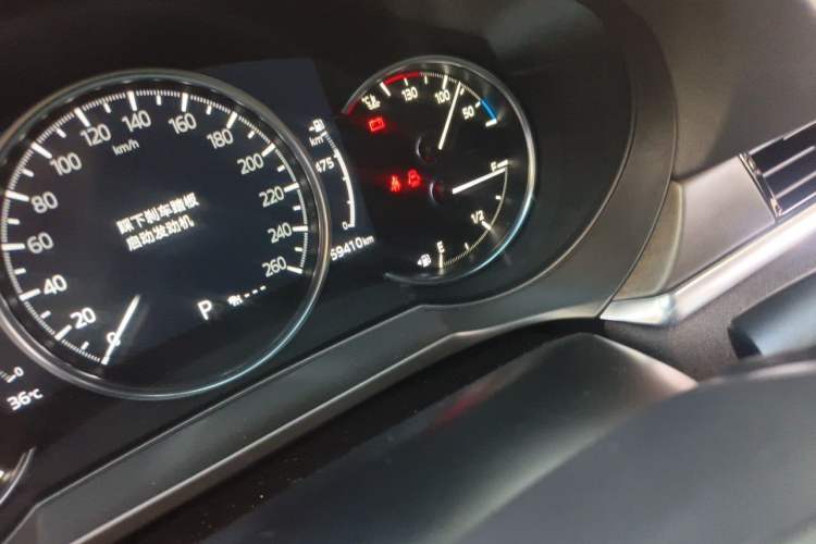 Used Mazda Atenza 2021 2.5L Blue Sky Prestige Edition Odometer Close Up