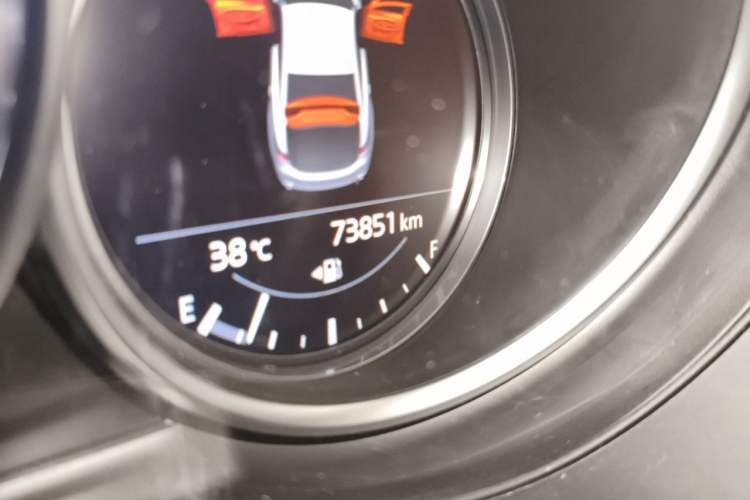 Used Mazda Atenza 2021 2.0L Blue Sky Luxury Edition Odometer Close Up