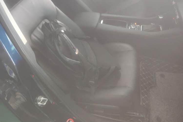 Used Mazda Atenza 2021 2.5L Sky Blue Sport Edition Right Front Seat