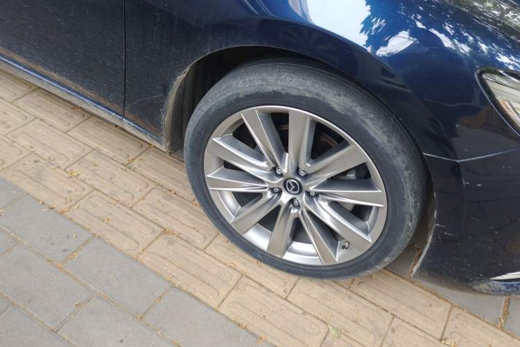 Used Mazda Atenza 2021 2.5L Sky Blue Sport Edition Right Front Wheel Hub
