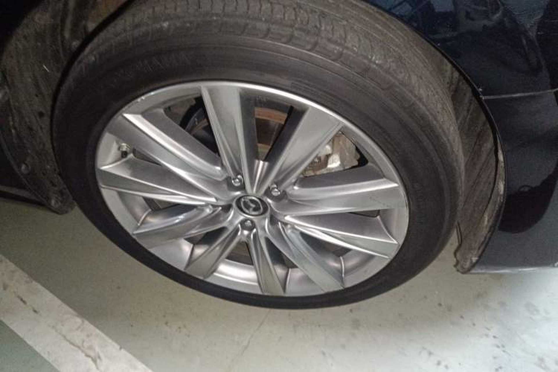 Used Mazda Atenza 2021 2.5L Blue Sky Prestige Edition Right Front Wheel Hub