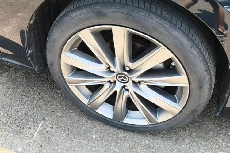 Used Mazda Atenza 2021 2.5L Sky Blue Sport Edition Right Front Wheel Hub