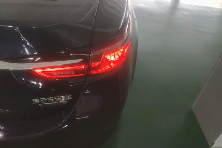 Used Mazda Atenza 2021 2.5L Sky Blue Sport Edition Right Rear Taillight