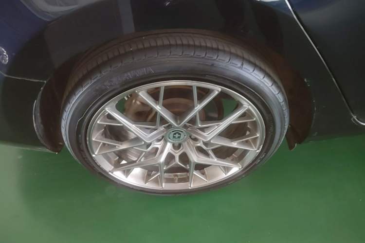 Used Mazda Atenza 2021 2.5L Sky Blue Sport Edition Right Rear Wheel Hub