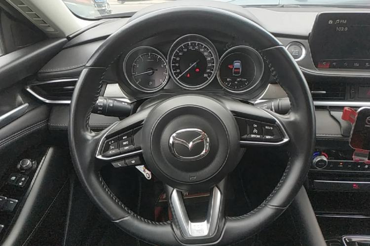 Used Mazda Atenza 2021 2.0L Blue Sky Luxury Edition Steering Wheel