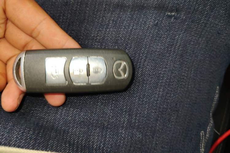Used Mazda Atenza 2021 2.0L Blue Sky Luxury Edition Vehicle Key