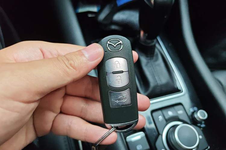 Used Mazda Atenza 2021 2.5L Sky Blue Sport Edition Vehicle Key