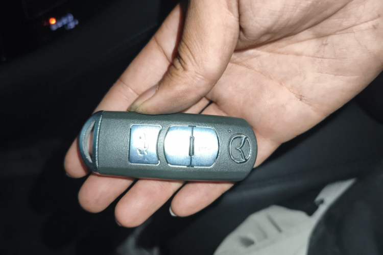 Used Mazda Atenza 2021 2.0L Blue Sky Luxury Edition Vehicle Key