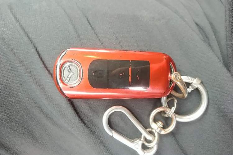 Used Mazda Atenza 2021 2.0L Blue Sky Luxury Edition Vehicle Key