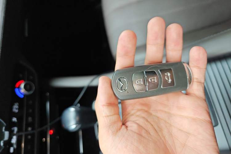 Used Mazda Atenza 2021 2.5L Blue Sky Prestige Edition Vehicle Key
