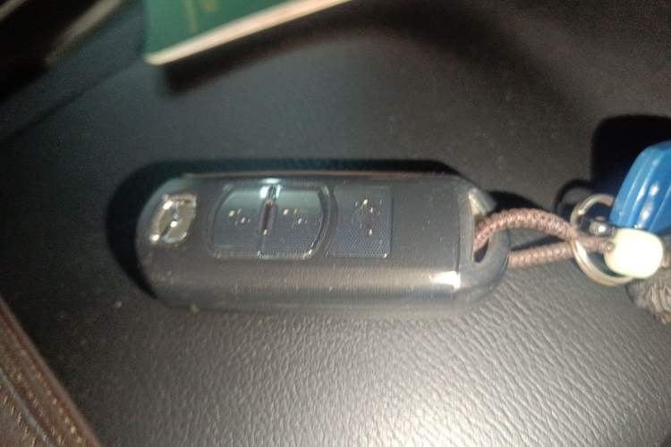 Used Mazda Atenza 2021 2.5L Blue Sky Prestige Edition Vehicle Key