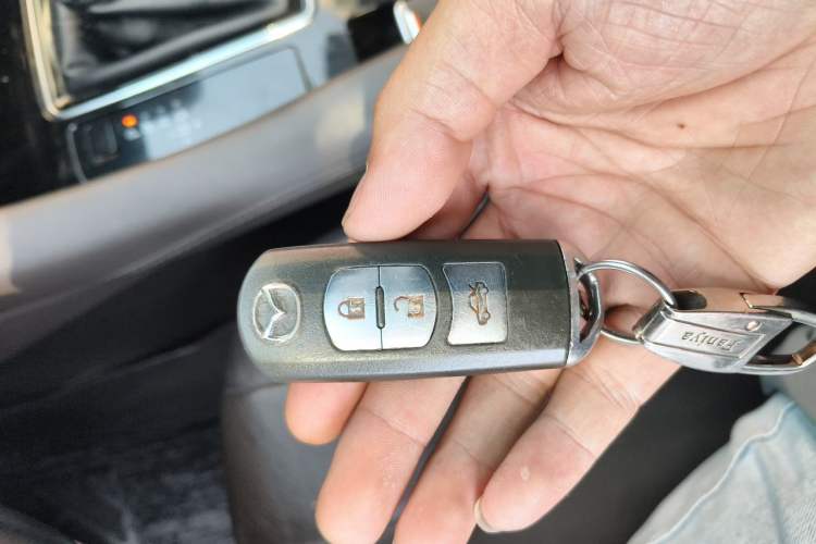 Used Mazda Atenza 2021 2.5L Blue Sky Prestige Edition Vehicle Key