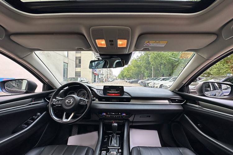Used Mazda Atenza 2021 2.0L Blue Sky Luxury Edition Interior 1
