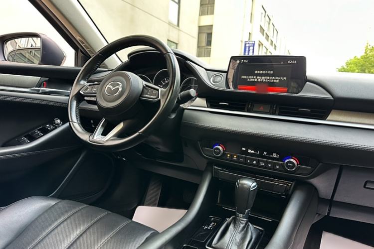 Used Mazda Atenza 2021 2.0L Blue Sky Luxury Edition Interior 2