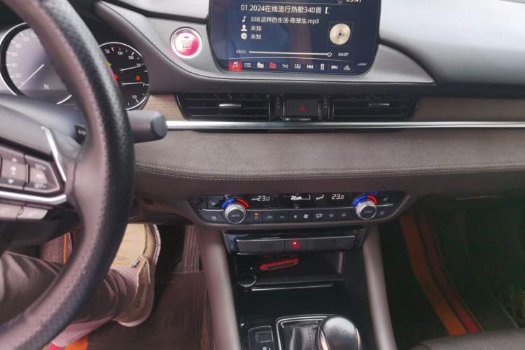 Used Mazda Atenza 2021 2.5L Blue Sky Prestige Edition Audio And AC Panel