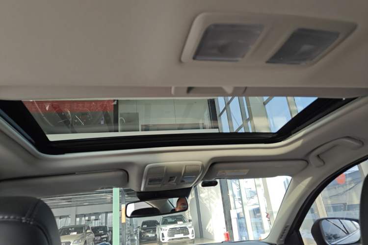 Used Mazda Atenza 2021 2.0L Blue Sky Luxury Edition Headliner