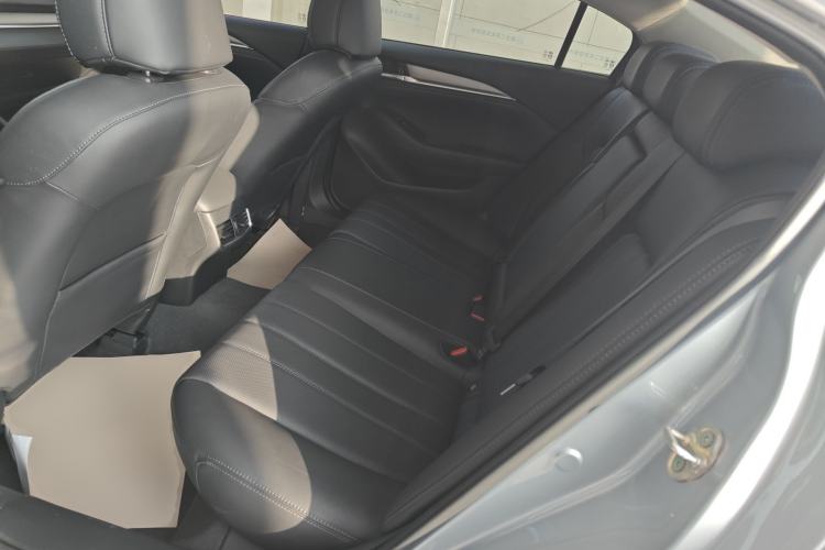 Used Mazda Atenza 2021 2.0L Blue Sky Luxury Edition Interior 4
