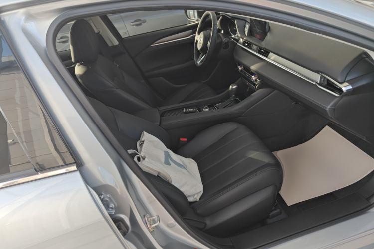 Used Mazda Atenza 2021 2.0L Blue Sky Luxury Edition Right Front Seat