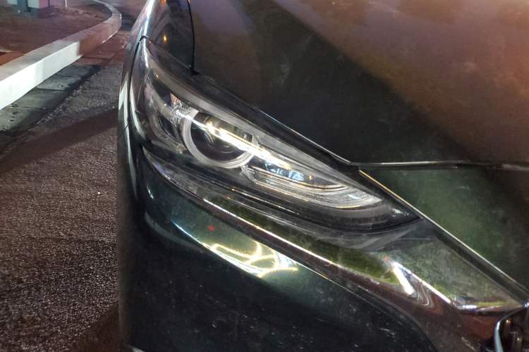 Used Mazda Atenza 2021 2.5L Sky Blue Sport Edition Right Front Headlight