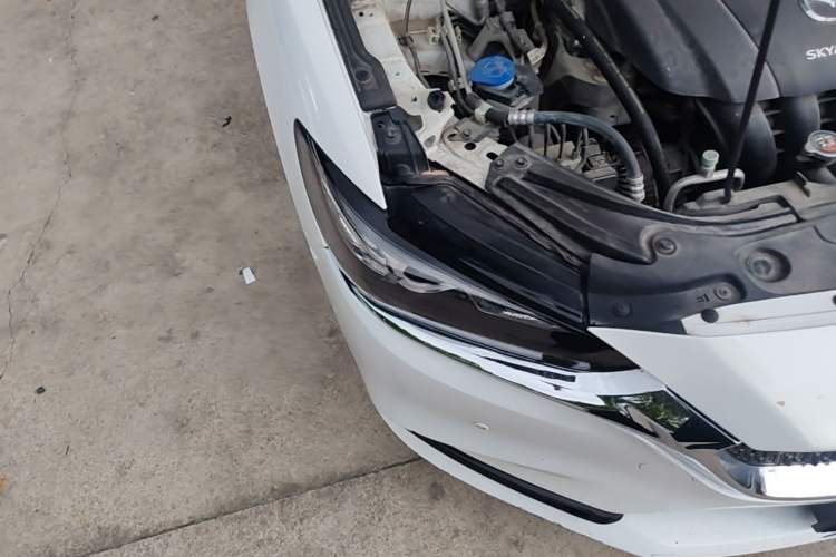 Used Mazda Atenza 2021 2.5L Sky Blue Sport Edition Right Front Headlight