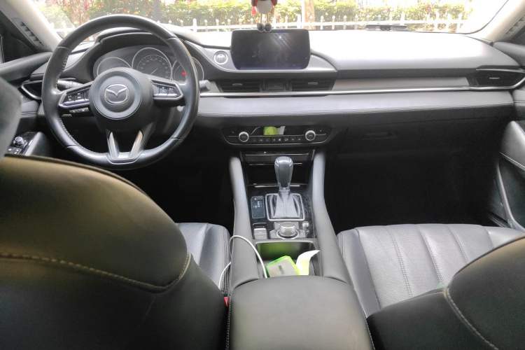 Used Mazda Atenza 2021 2.5L Sky Blue Sport Edition Center Console