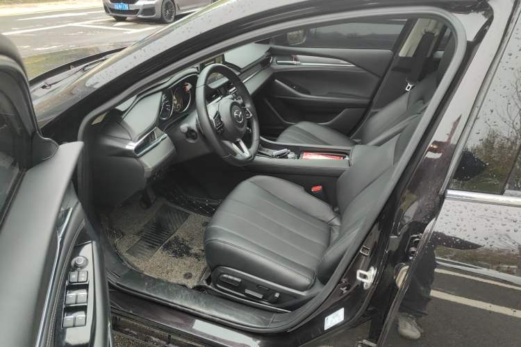 Used Mazda Atenza 2021 2.5L Sky Blue Sport Edition Driver Seat