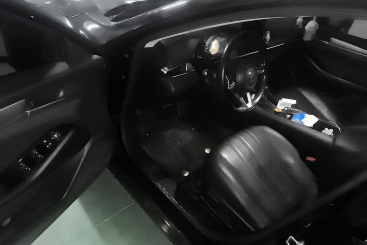 Used Mazda Atenza 2021 2.5L Sky Blue Sport Edition Driver Seat