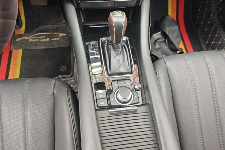 Used Mazda Atenza 2021 2.5L Sky Blue Sport Edition Gear Lever