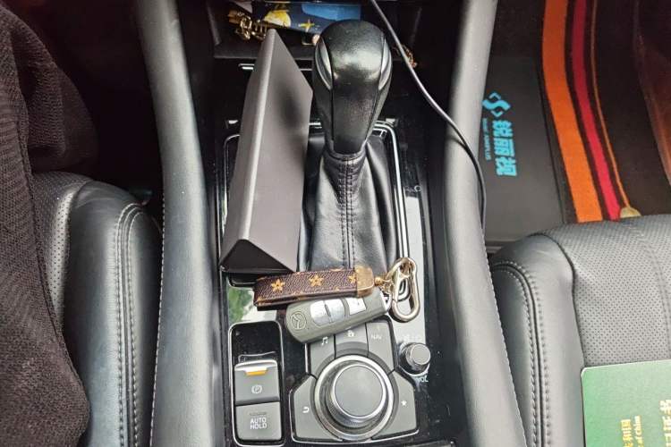 Used Mazda Atenza 2021 2.5L Sky Blue Sport Edition Gear Lever