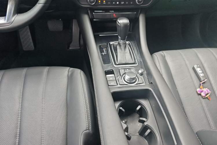 Used Mazda Atenza 2021 2.5L Sky Blue Sport Edition Gear Lever