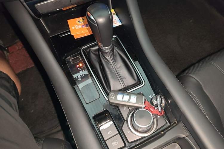 Used Mazda Atenza 2021 2.5L Sky Blue Sport Edition Gear Lever