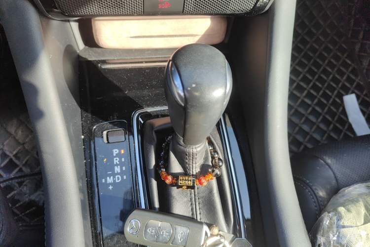 Used Mazda Atenza 2021 2.0L Blue Sky Luxury Edition Gear Lever