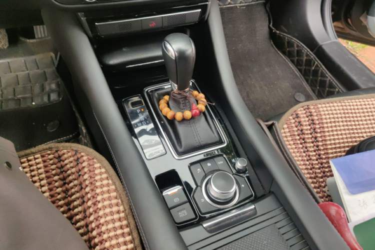 Used Mazda Atenza 2021 2.5L Sky Blue Sport Edition Gear Lever