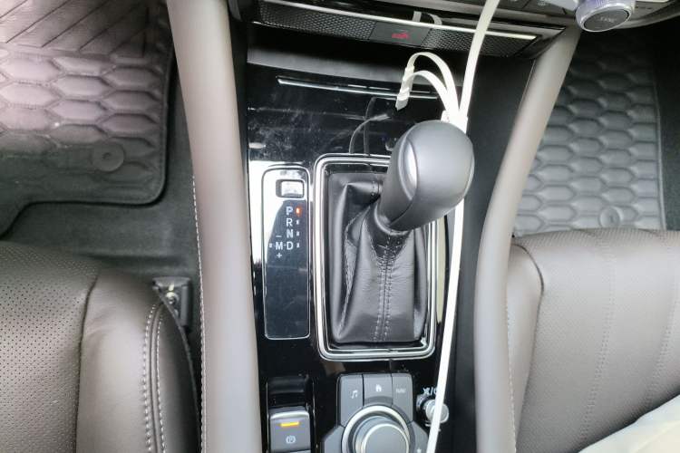 Used Mazda Atenza 2021 2.5L Blue Sky Prestige Edition Gear Lever