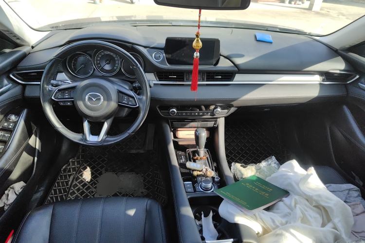 Used Mazda Atenza 2021 2.0L Blue Sky Luxury Edition Interior 2