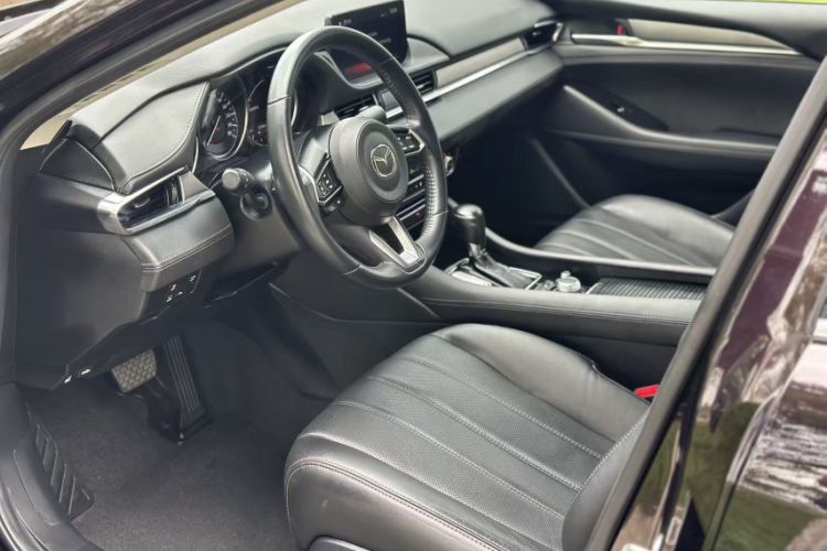 Used Mazda Atenza 2021 2.5L Sky Blue Sport Edition Interior 6