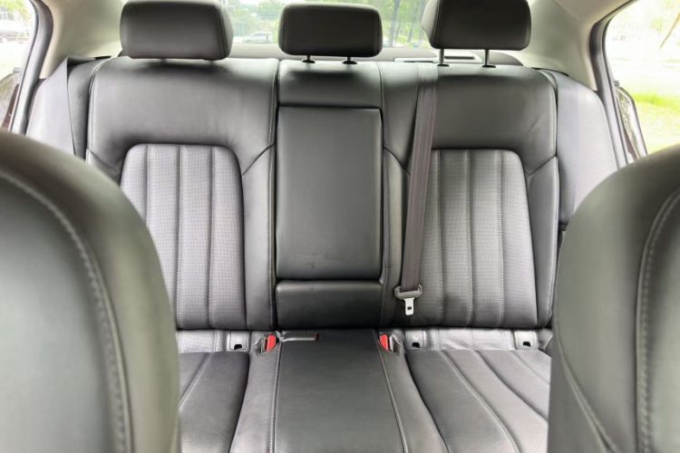 Used Mazda Atenza 2021 2.5L Sky Blue Sport Edition Interior 8