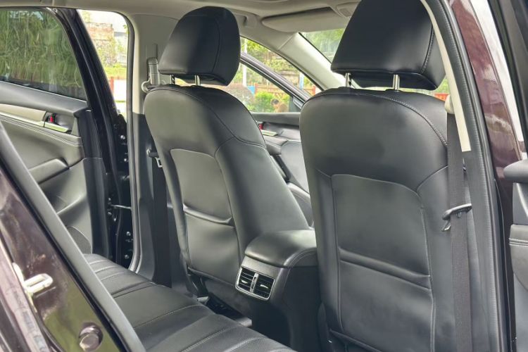 Used Mazda Atenza 2021 2.5L Sky Blue Sport Edition Interior 9