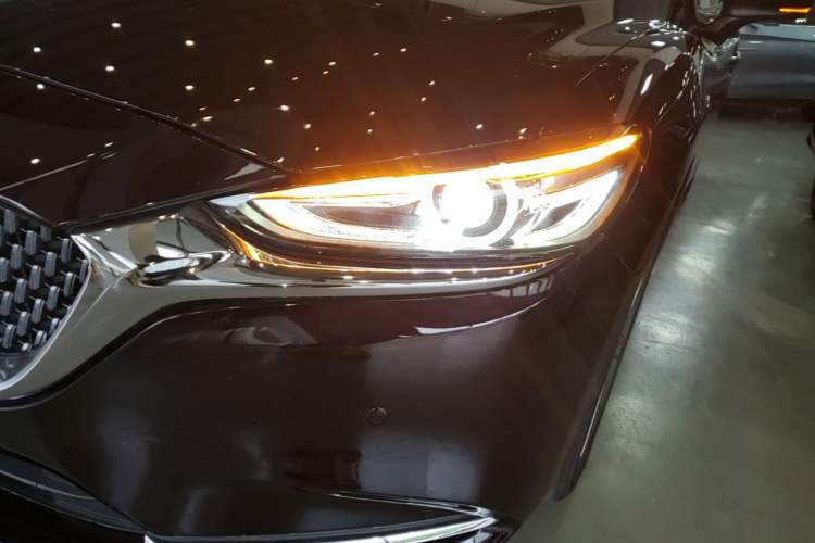 Used Mazda Atenza 2021 2.5L Sky Blue Sport Edition Left Front Headlight