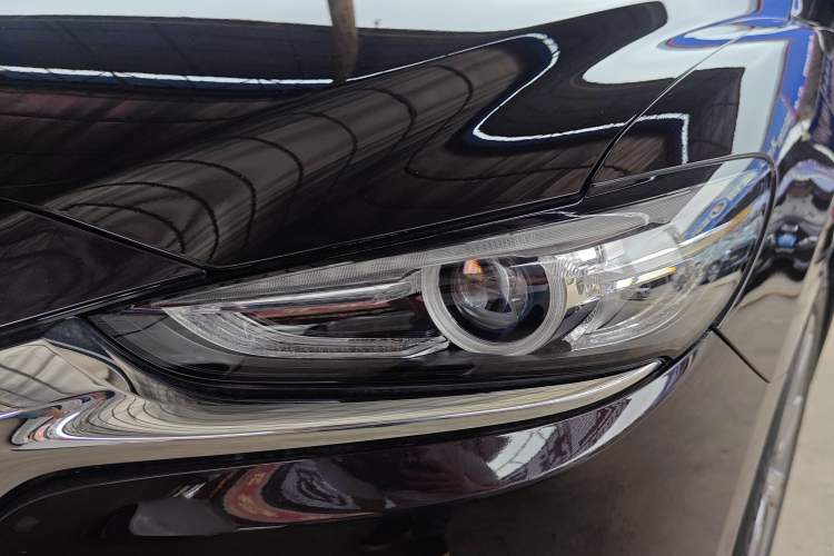 Used Mazda Atenza 2021 2.0L Blue Sky Luxury Edition Left Front Headlight
