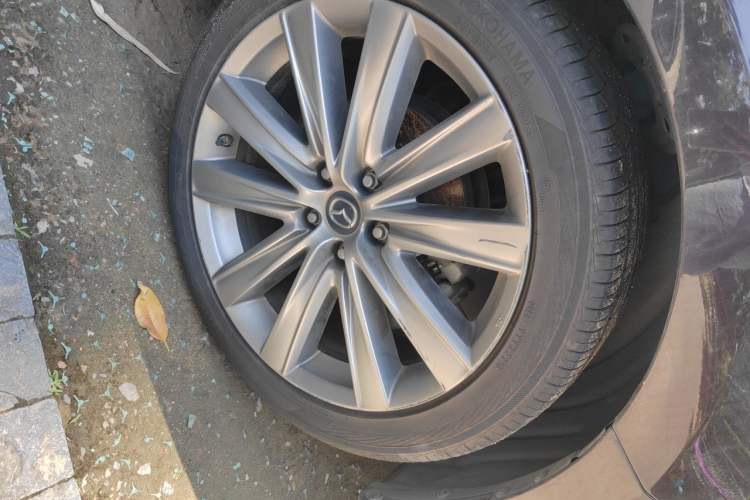 Used Mazda Atenza 2021 2.5L Sky Blue Sport Edition Right Front Wheel Hub