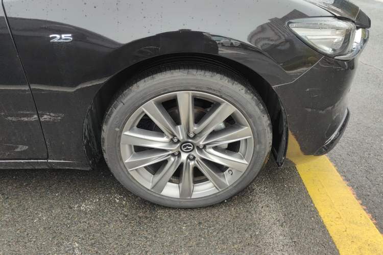 Used Mazda Atenza 2021 2.5L Sky Blue Sport Edition Right Front Wheel Hub