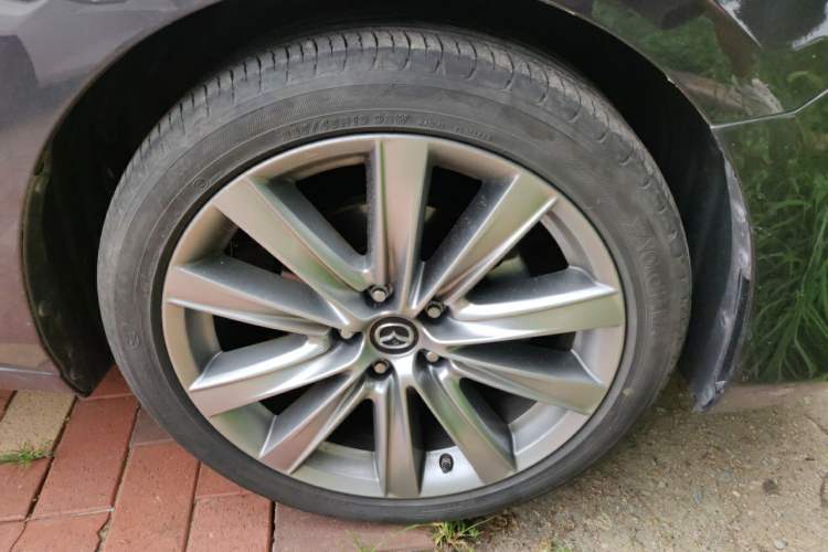 Used Mazda Atenza 2021 2.5L Sky Blue Sport Edition Right Front Wheel Hub