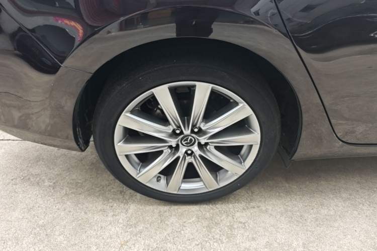Used Mazda Atenza 2021 2.5L Sky Blue Sport Edition Right Rear Wheel Hub