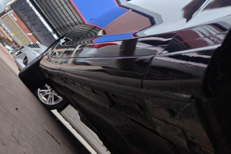 Used Mazda Atenza 2021 2.0L Blue Sky Luxury Edition Right Side Sill
