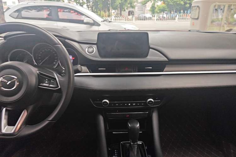 Used Mazda Atenza 2021 2.5L Sky Blue Sport Edition Audio And AC Panel
